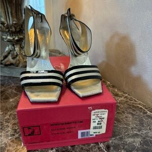 Roger Vivier - Bayadere Wedge - blk/gold -Size 8.5